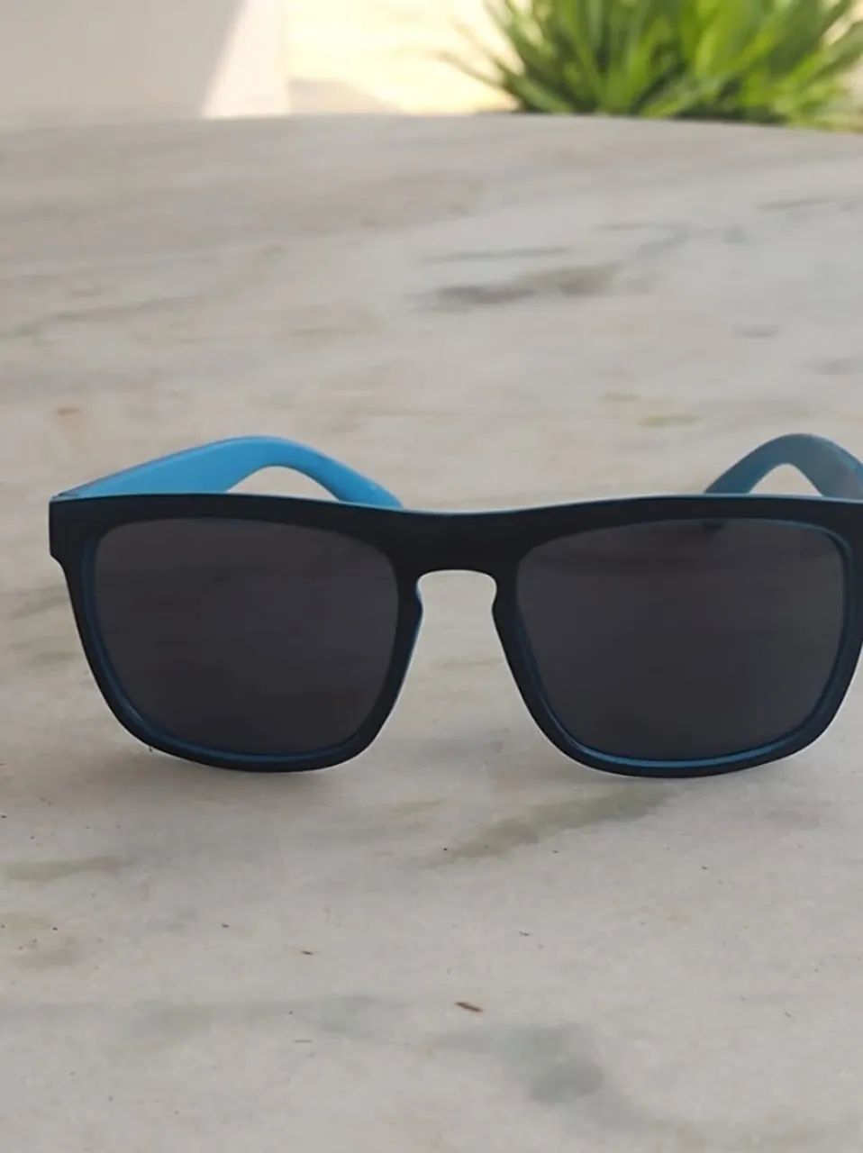Oculos de Sol Polarizado Preto com Haste Azul - Foto 4