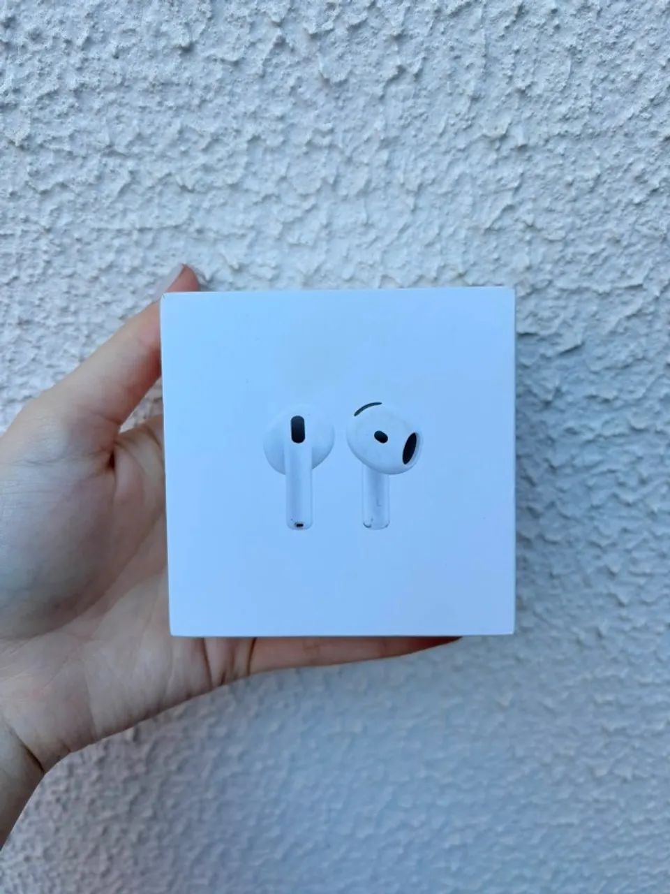 Apple AirPods 4