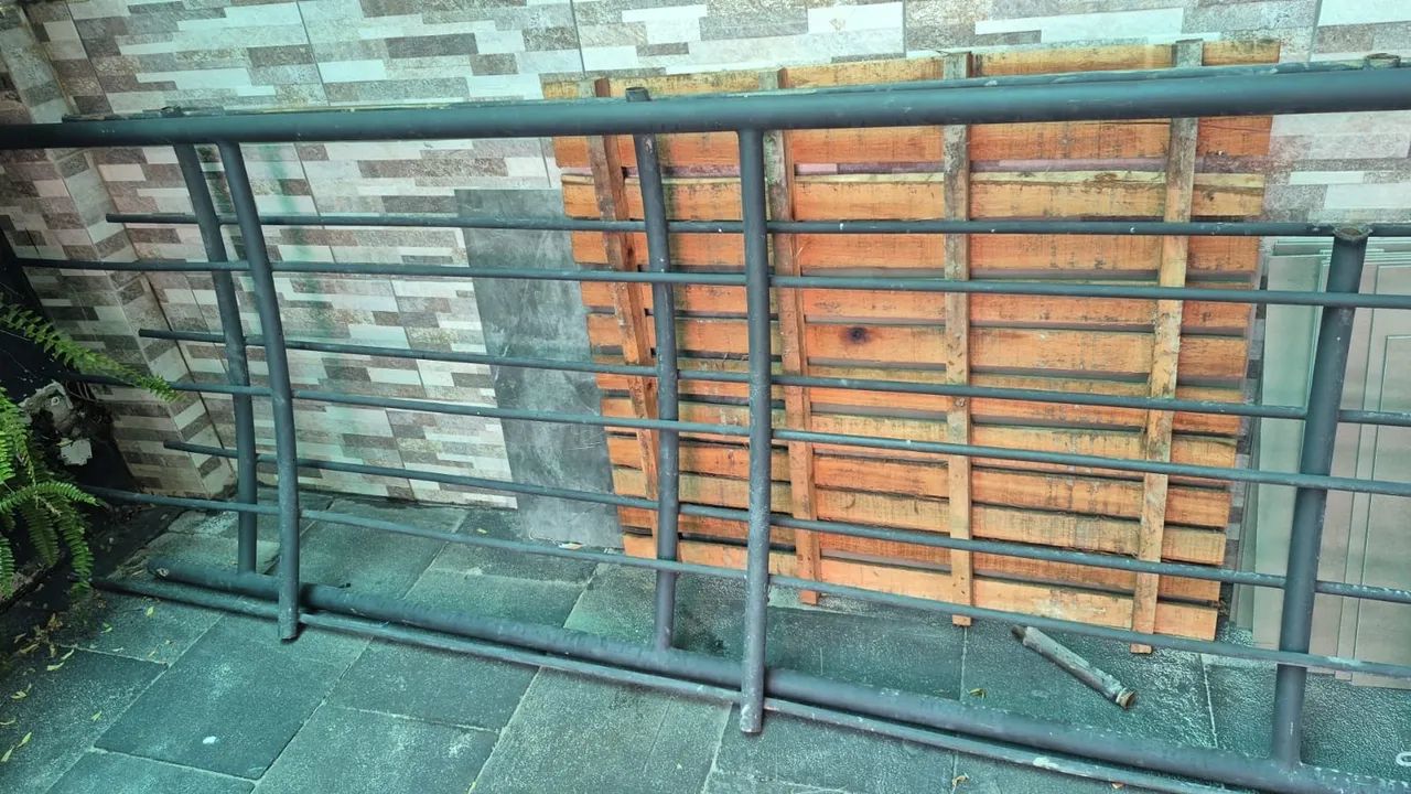 Vendo grade para sacada  - Foto 2