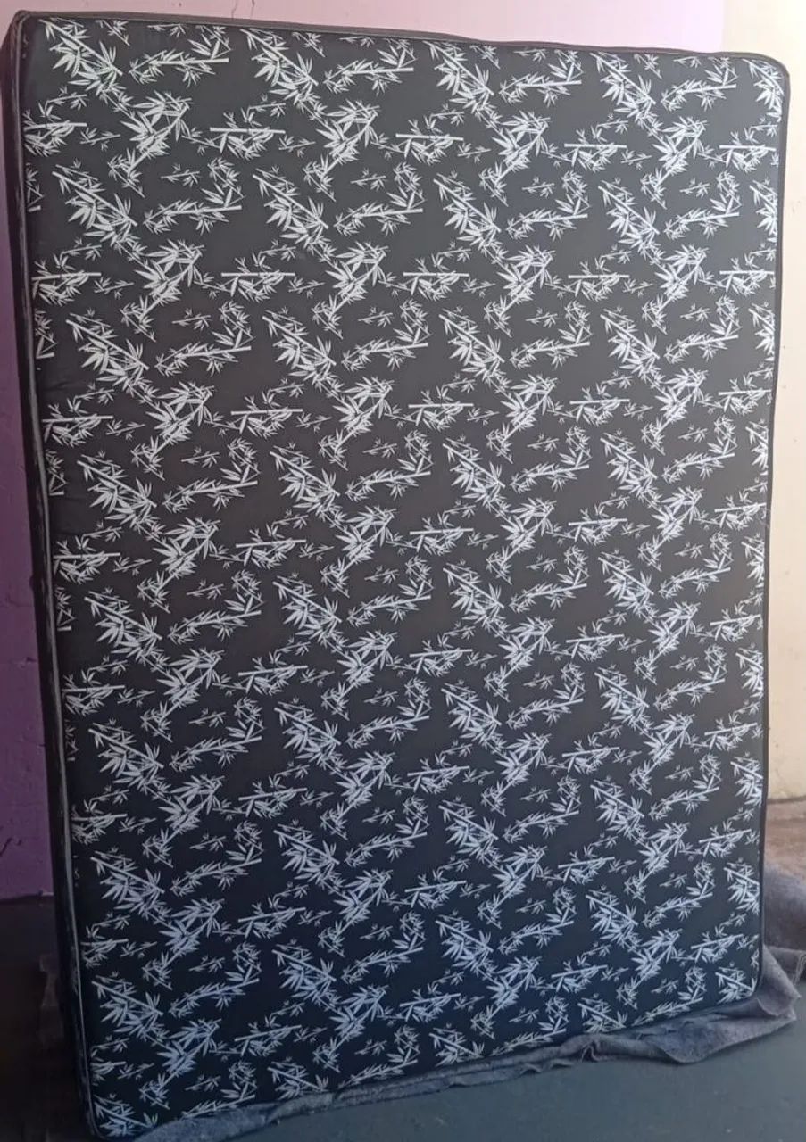 Cama box de casal nova camurça 550 reais