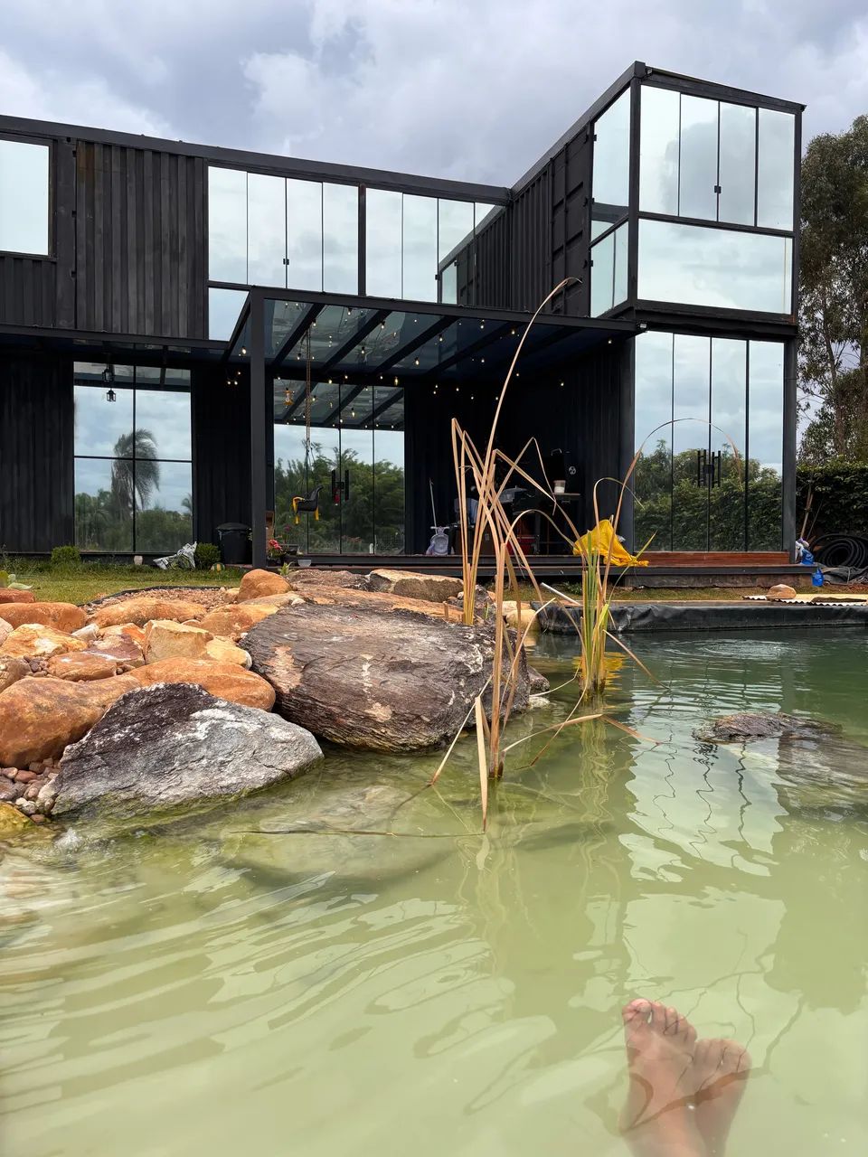 Casa Container com lago artificial em condomínio  - Foto 4