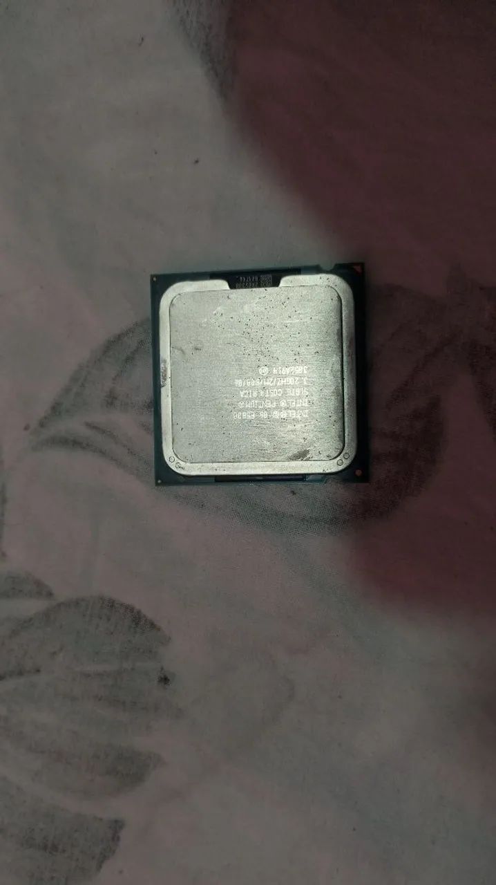 Lote 5 Processadores Antigos Intel/Amd + Drives Disquete + Cabos Sata E Rede