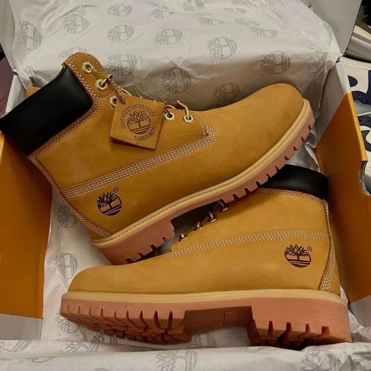 Bota timberland qualidade impecável - Foto 5