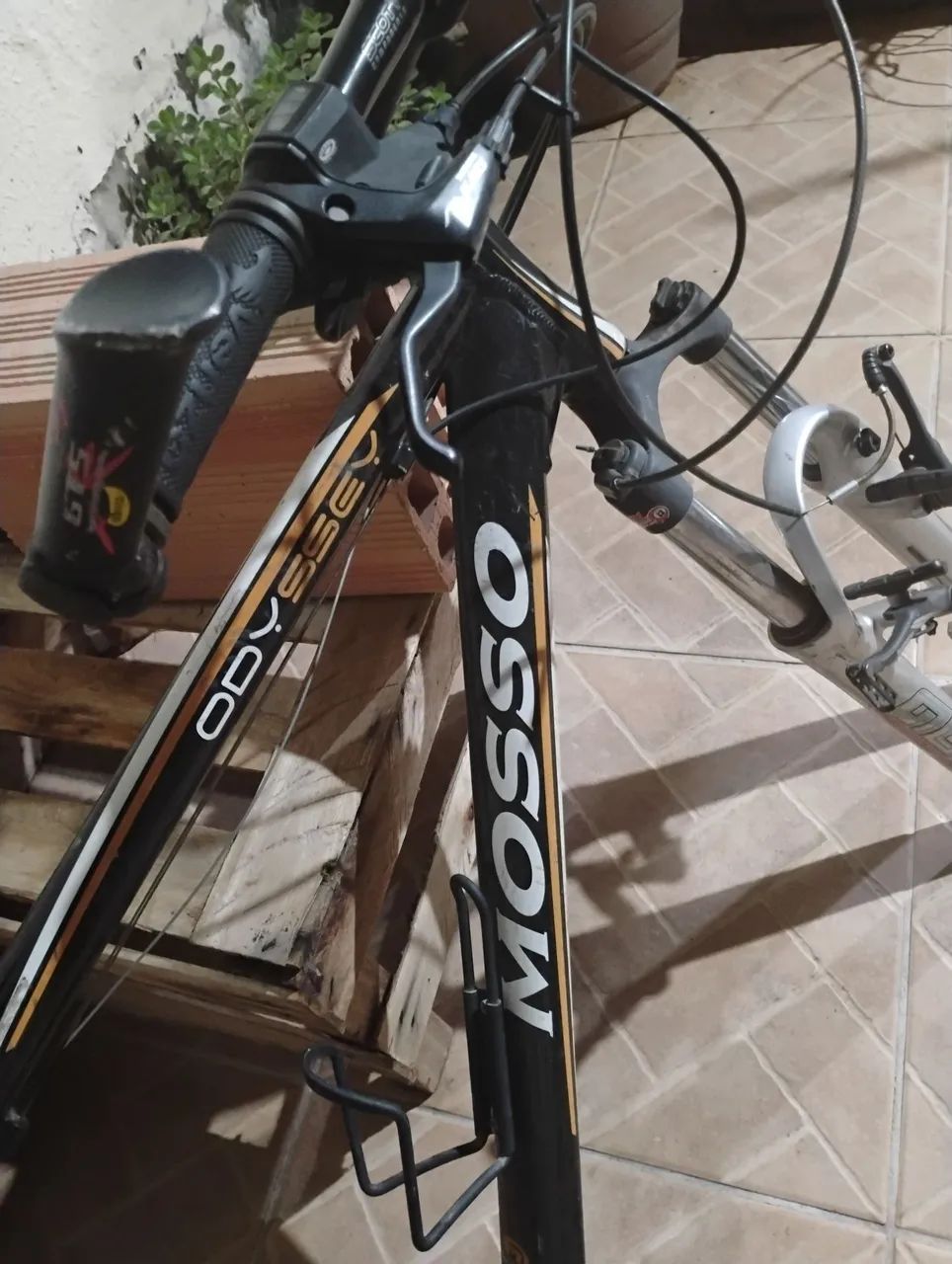 Vendo bicicleta trilha marcha - Foto 3