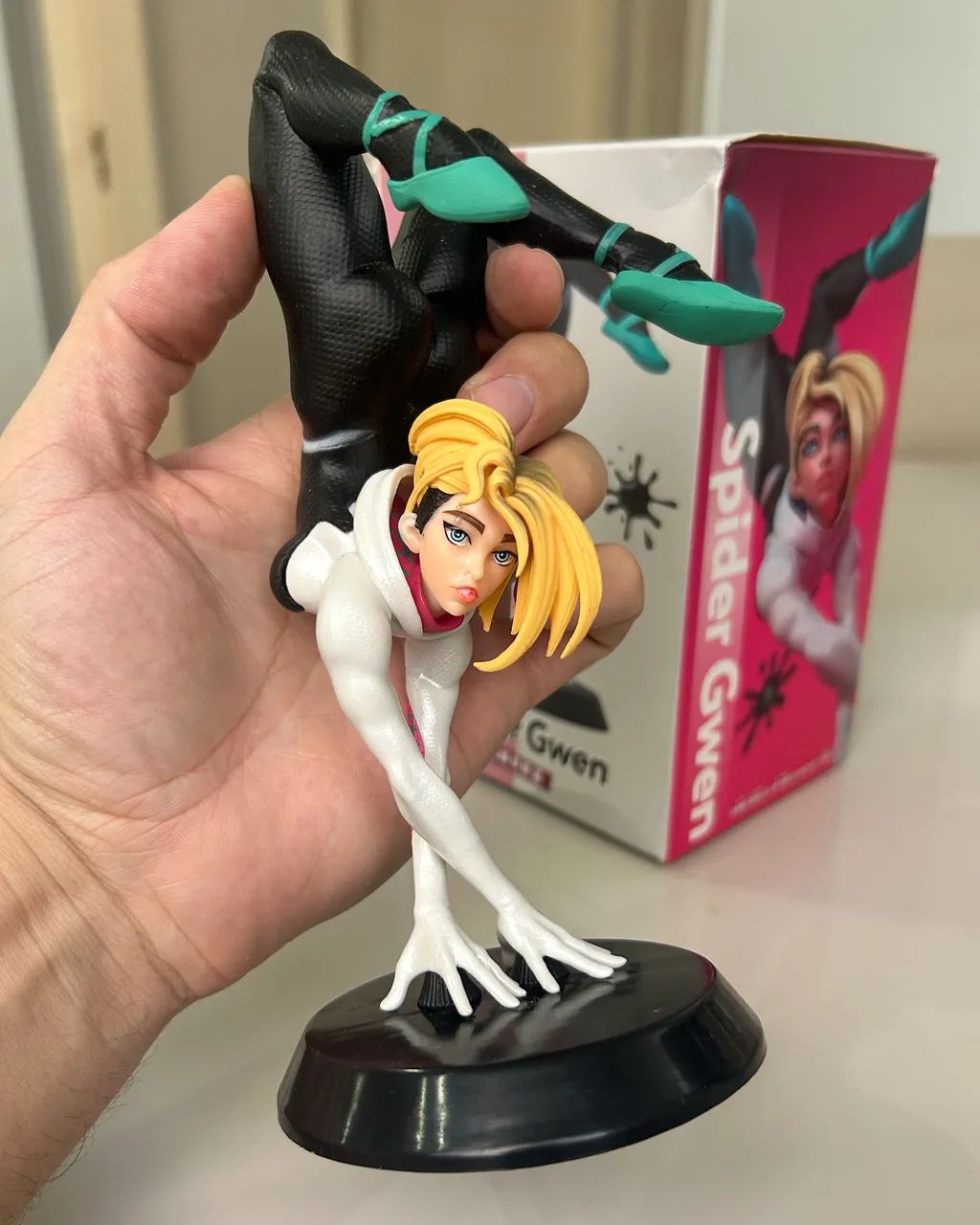 Spider-Gwen 19 cm Action Figure Boneco - Foto 5