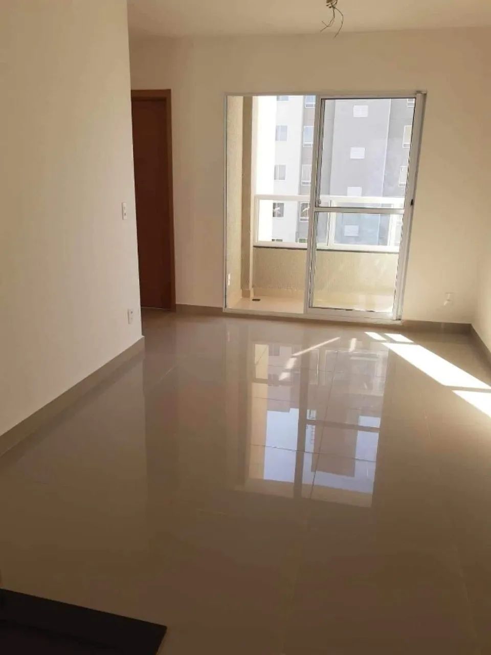 Apartamento de 2 quartos ótima localização - Foto 2