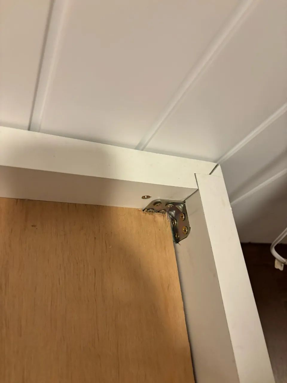Cama Queen MDF verde com fórmica branca  - Foto 4