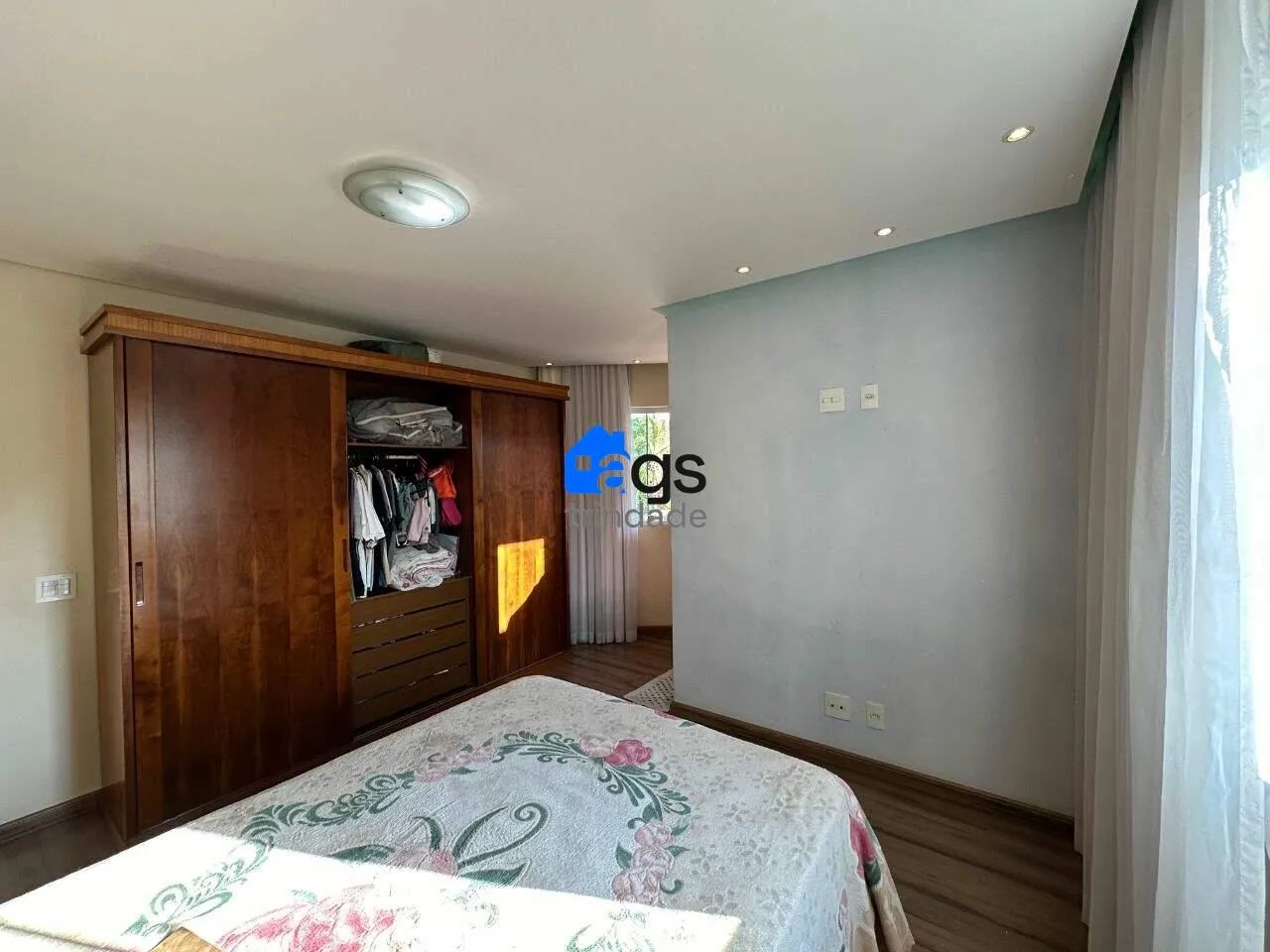 Casa em Bom Destino com 280 m² , 3 quarto(s) , 1 suíte(s) , 4 vaga(s). - Foto 10