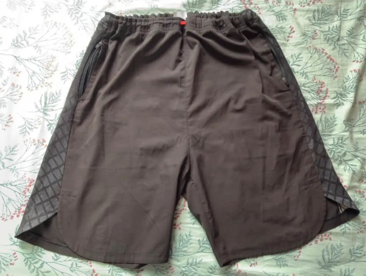 Bermuda Preta G/GG