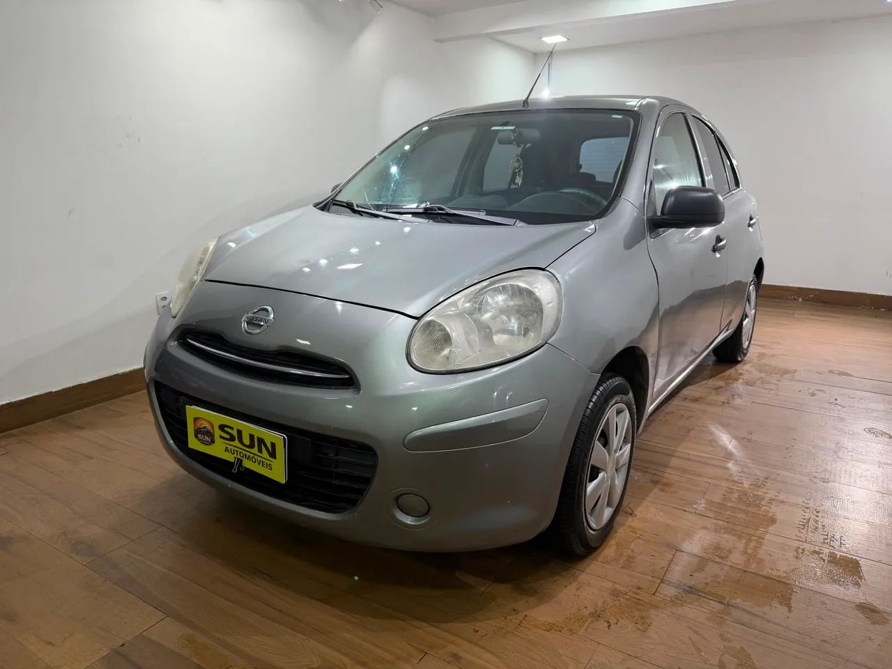 Nissan March 2013