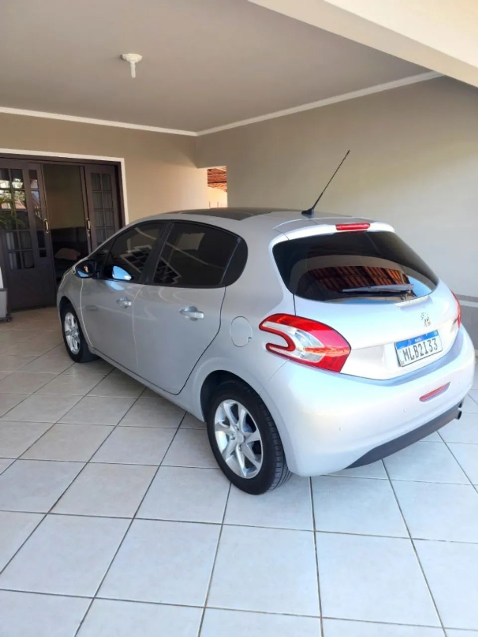 Peugeot 208 ALLURE 1.5 8V FLEX 2014