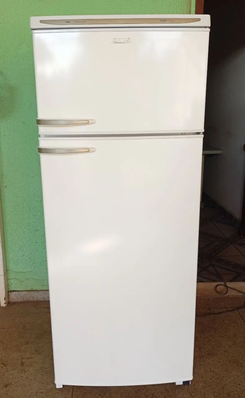 Geladeira 380L