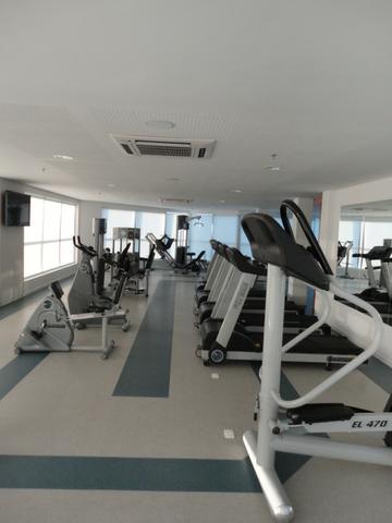 Apartamento Tancredo Neves Mundo Plaza 2 suítes finamente decorado 2 vagas Nascente - Foto 20