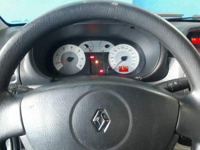 Renault Clio Sedan Privilege - Foto 10