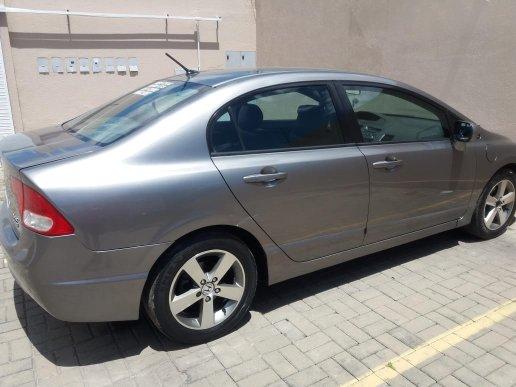 Vendo Civic 2008 completo lxs 1,8 automático - Foto 2