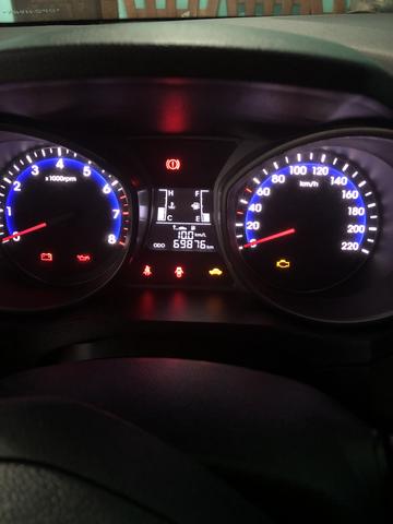 Vendo HB20 1.6 confort plus hatch 2013 - Foto 4