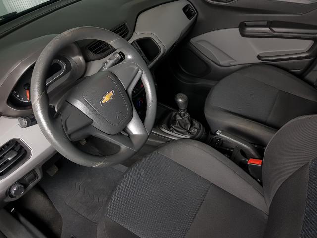 Chevrolet ONIX HATCH Joy 1.0 8V Flex 5p Mec. - Preto - 2017 - Foto 8