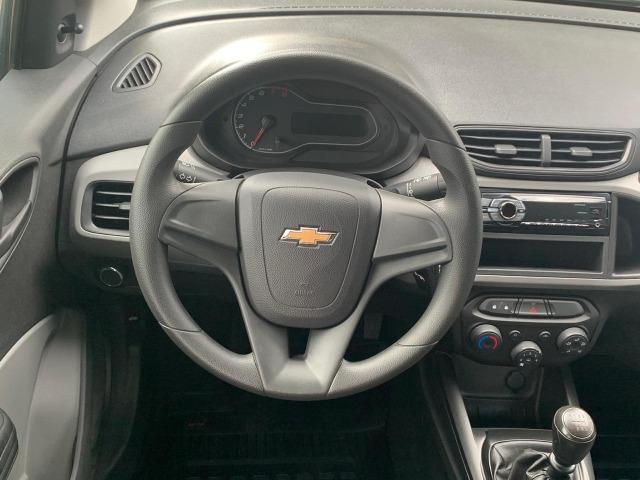 Onix 1.0 Joy 2017 - Apenas 45.000 km - Impecável - Leia texto - Foto 7