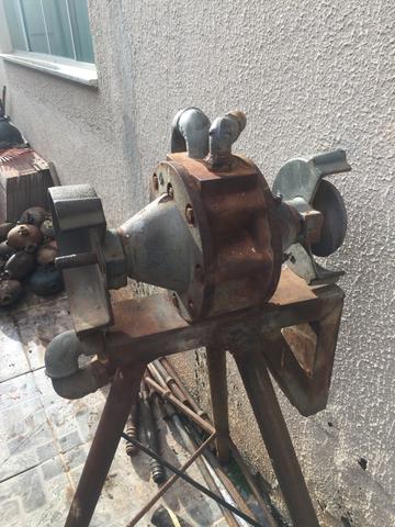 Marteletes, rompedor, lubricador e afiador de broca - Foto 6