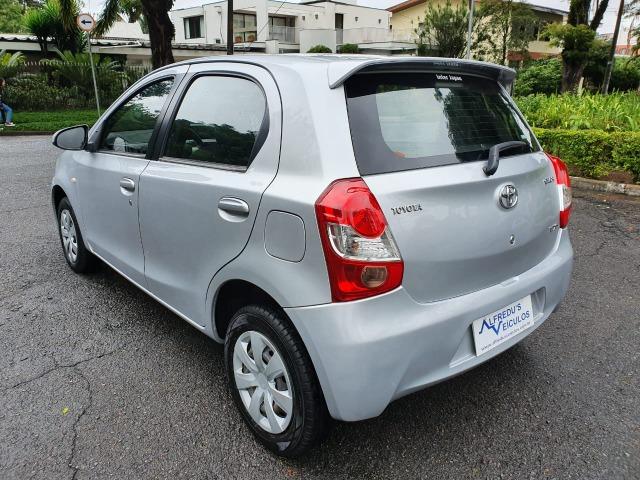 Toyota Etios XS 1.5 Flex Completo Único dono 2014 - Foto 7