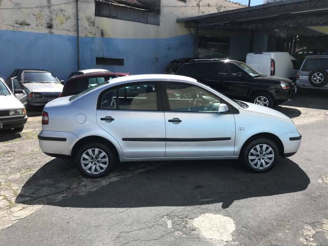 POLO SEDAN 2003/2003 1.6 8V GASOLINA 4P MANUAL - Foto 9