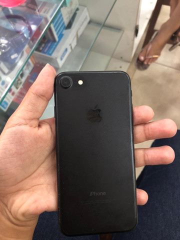 Iphone 7 preto - 32g - Foto 4