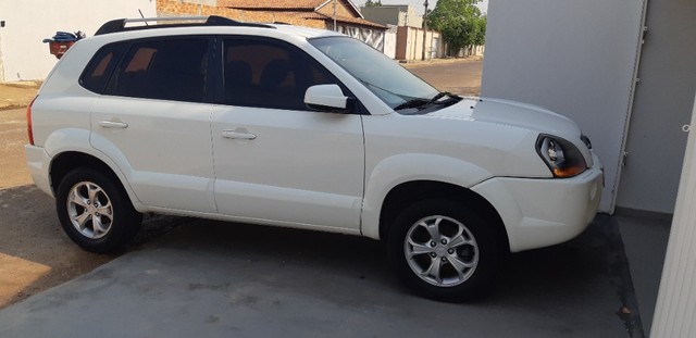 TUCSON AUTOMÁTICA EM PERFEITO ESTADO