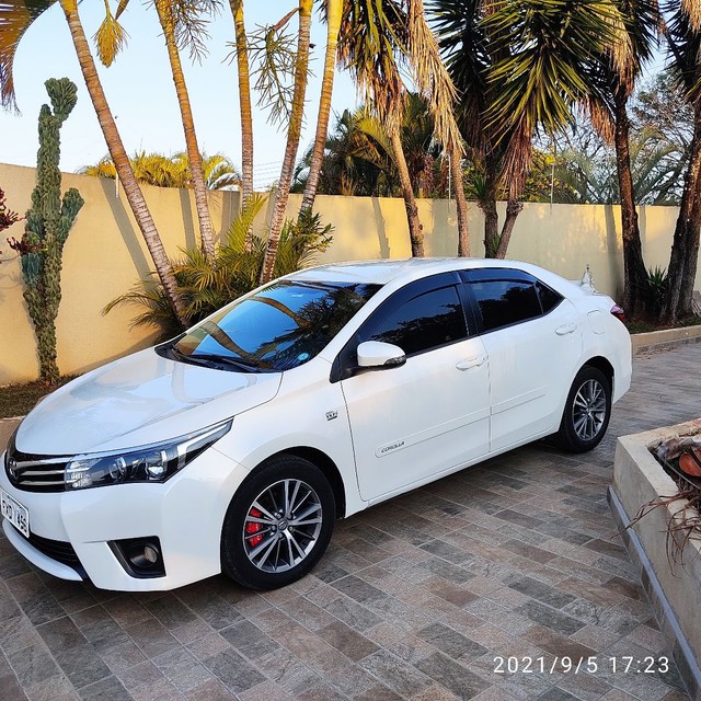 COROLLA XEI 2015