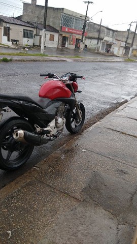MOTO CB 300 2010