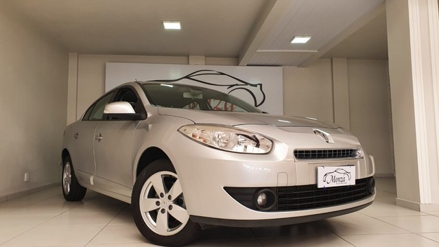 RENAULT FLUENCE DYNAMIQUE 2011 / BAIXA KM!