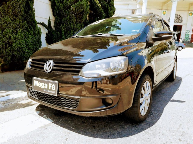 VOLKSWAGEN FOX 1.0 MANUAL COMPLETO PRETO DOCUMENTO EM DIA