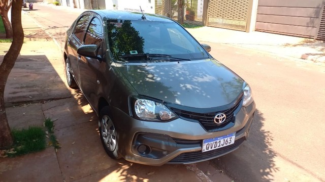 VENDO TOYOTA ETIOS