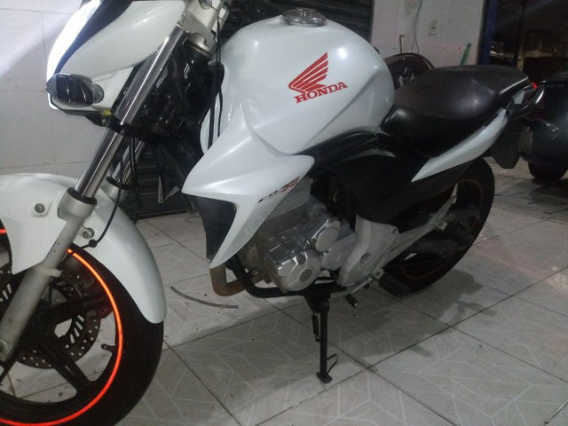 CB 300R 2014 TROCO GOL BOLA OU PARATI