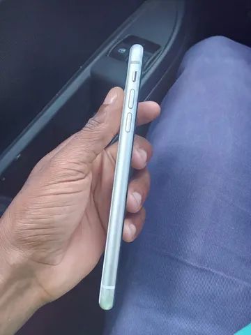 iPhone 11 64GB Branco  - Foto 4