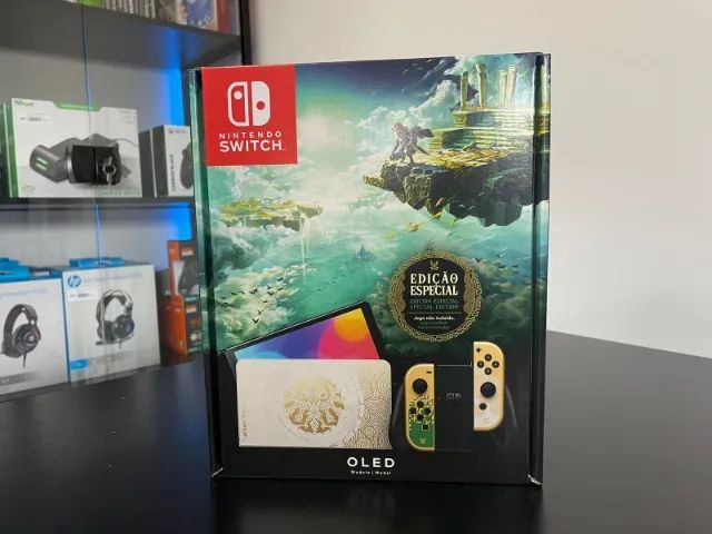 Nintendo Switch 64GB Oled Edição Especial - The Legend of Zelda