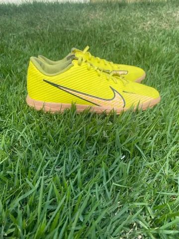  chuteira de society Nike mercurial amarela oficial - Foto 3