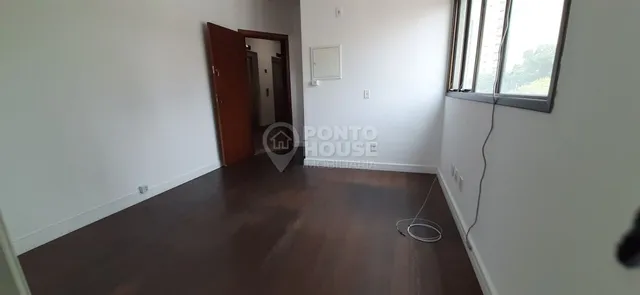 Sala comercial para locação na Vila Mariana, 2 salas e 1 vaga, próximo ao Metrô