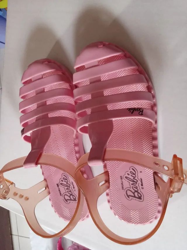 MENOR PREÇO!! Sandália Barbie infantil. 29 - Foto 3