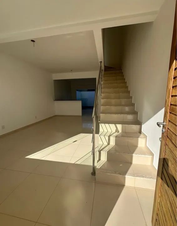 Vendo Casa duplex na Barra  - Foto 5