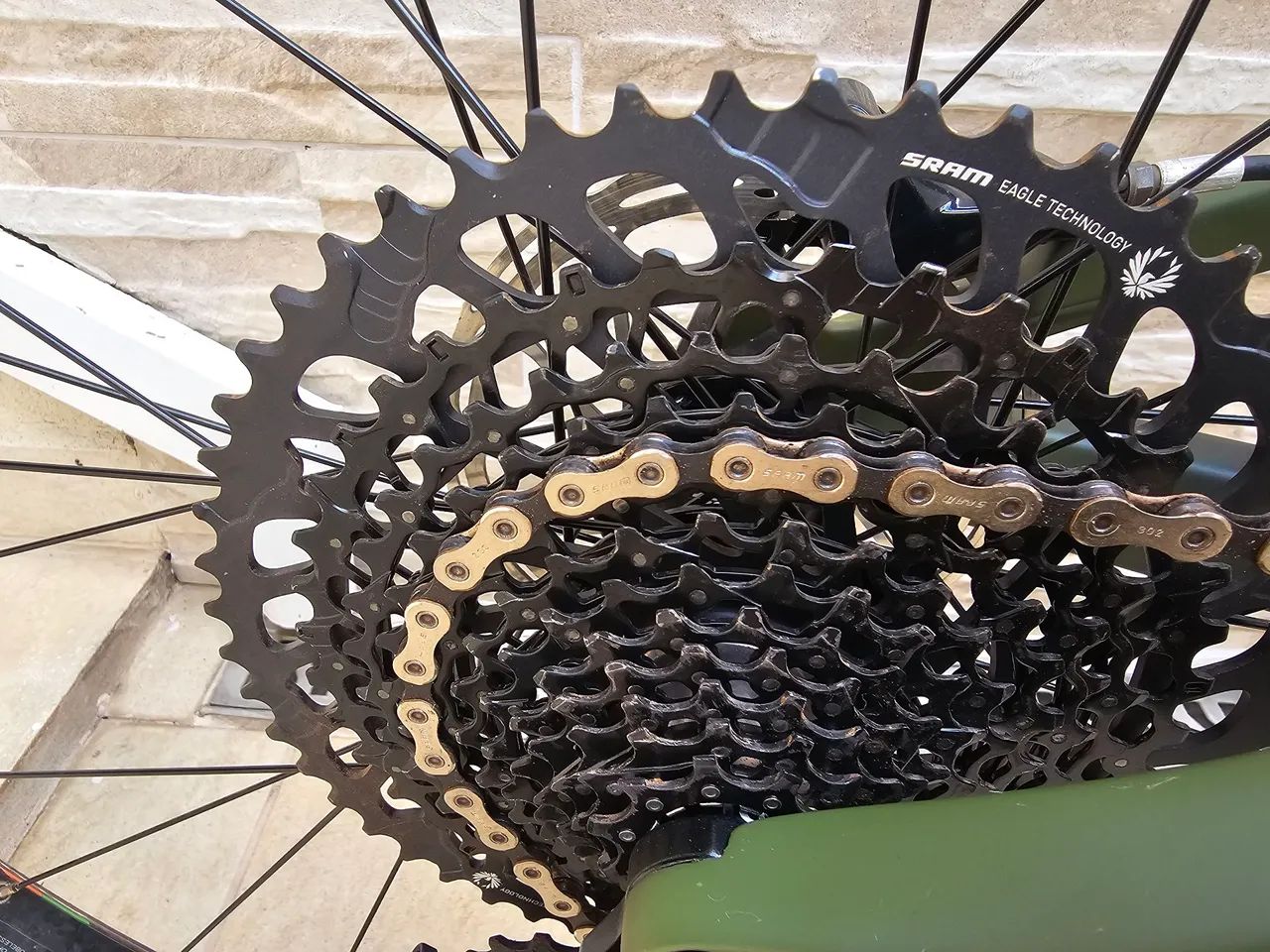 Bike Carbono Caturra Pro. Sram Gx. Tamanho L (19) - Foto 4