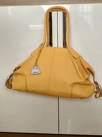 SUPER Promoção bolsa Luz da Lua amarela 220,00 - Foto 2