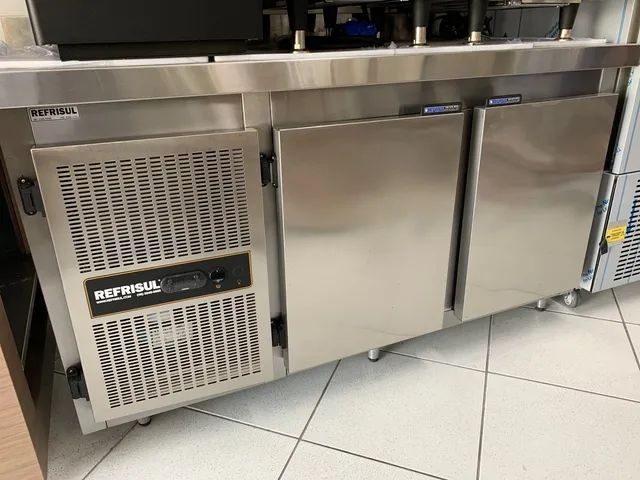Balcão refrigerado 160 x 70 x 90 - Evandro 
