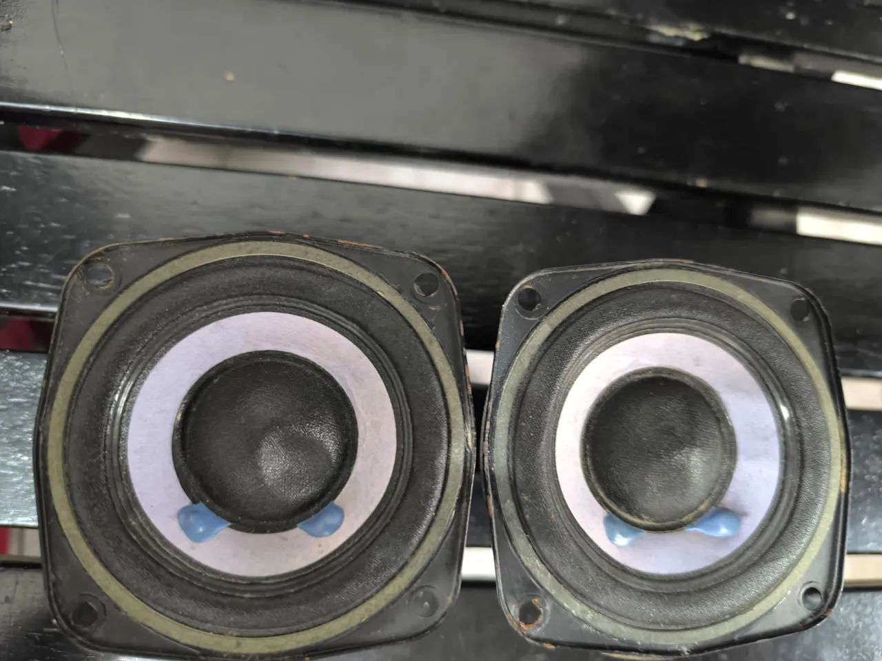 Auto falante de médio LG modelo 2340A