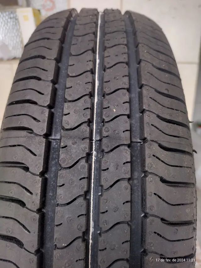 Pneu Kelly By Goodyear Aro Kelly Edge Touring R T Sl