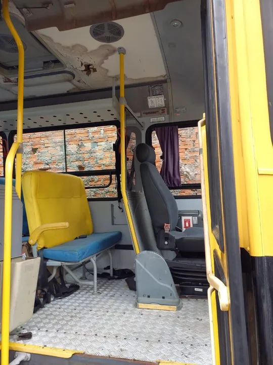 Micro ônibus Iveco 70C17 ano 12/13 - Foto 4