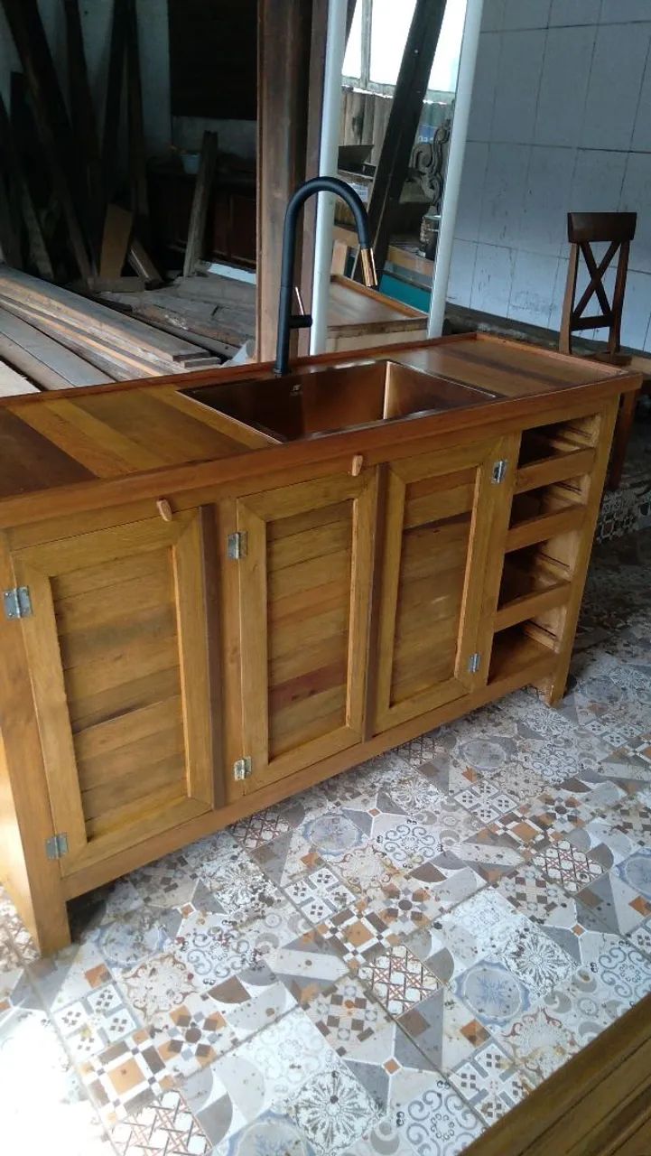 Mesa de madeira maciça - Foto 4
