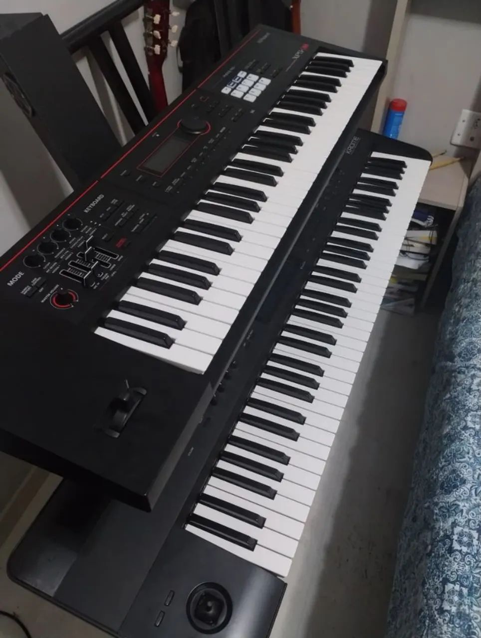 Teclado Sintetizador Profissional Roland XPS-30 61 Teclas