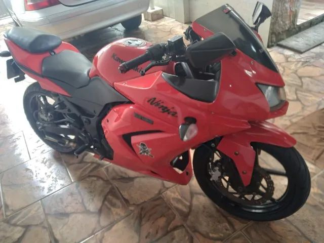 NINJA 250 R - Foto 3