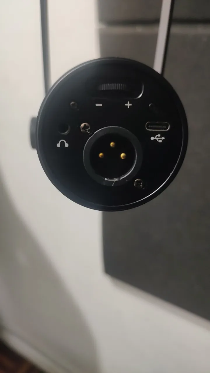 Microfone Dinamico RE7