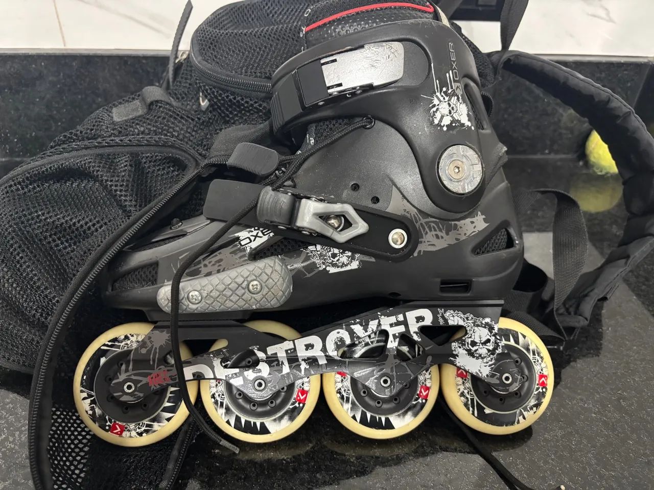 Título: Patins Destroyer Oxer Tamanho 37 + Mochila Traxart - Ótimo estado!